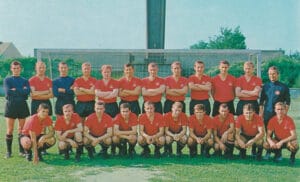 Die Geschichte eines Klassikers: Legendäre Spiele auf dem grünen Rasen